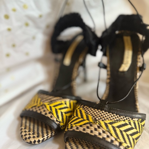 Zara Black and Yellow Woven Lace Up Sandals - Picture 3 of 9